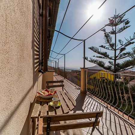 Apartment Pgs Immobiliare Srls Bellavista 02 Bilocale Con Parcheggio Privato E Vista Mare